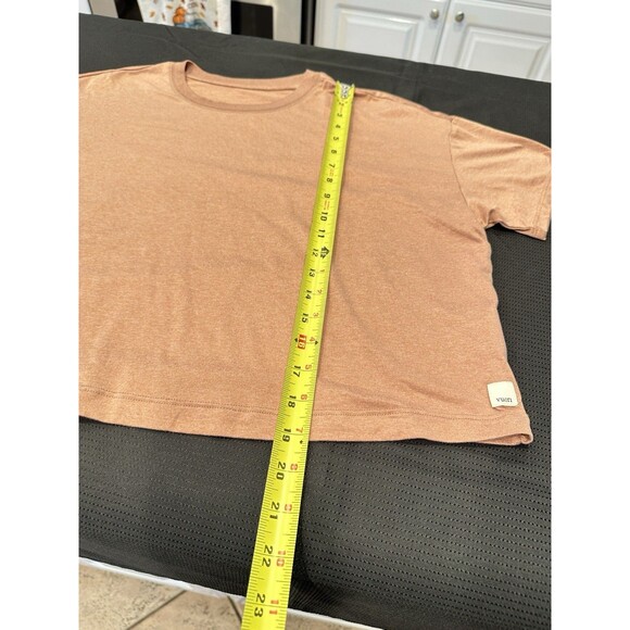 Vuori Shirt Wome S Red Energy Tee Cropped Short Sleeve Running Yoga Gym - Picture 7 of 9